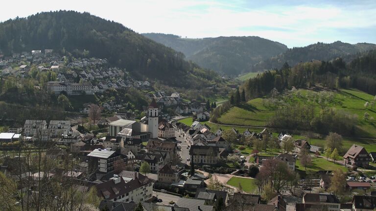 Dieses Bild zeigt eine Webcam-Aufnahme von Ottenhöfen, aufgenommen am Samstag, den 11.04.2026 um 11:00 Uhr