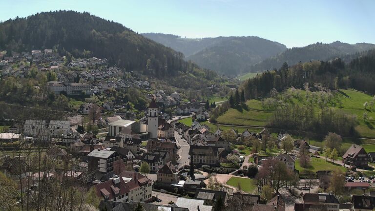 Dieses Bild zeigt eine Webcam-Aufnahme von Ottenhöfen, aufgenommen am Samstag, den 11.04.2026 um 12:20 Uhr