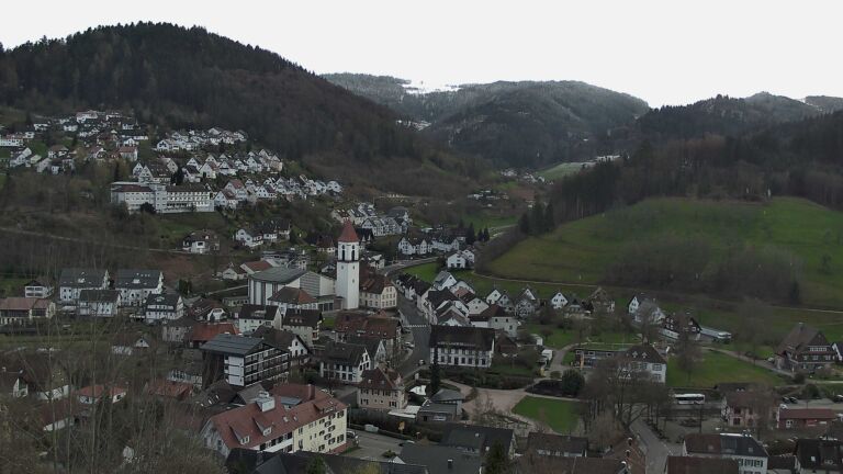 Dieses Bild zeigt eine Webcam-Aufnahme von Ottenhöfen, aufgenommen am Donnerstag, den 26.03.2026 um 15:10 Uhr