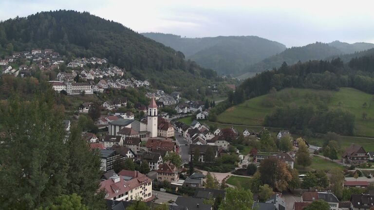 Dieses Bild zeigt eine Webcam-Aufnahme von Ottenhöfen, aufgenommen am Dienstag, den 20.10.2026 um 17:20 Uhr