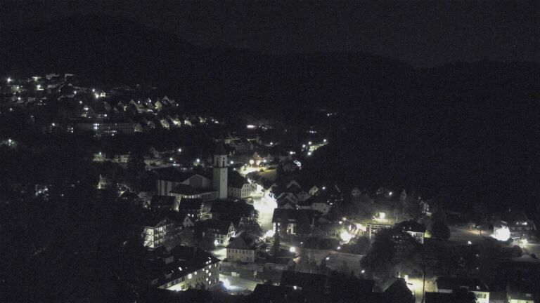 Dieses Bild zeigt eine Webcam-Aufnahme von Ottenhöfen, aufgenommen am Dienstag, den 11.08.2026 um 23:00 Uhr