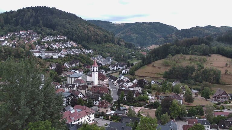 Dieses Bild zeigt eine Webcam-Aufnahme von Ottenhöfen, aufgenommen am Samstag, den 22.08.2026 um 06:40 Uhr