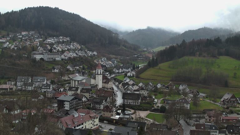 Dieses Bild zeigt eine Webcam-Aufnahme von Ottenhöfen, aufgenommen am Dienstag, den 31.03.2026 um 12:00 Uhr