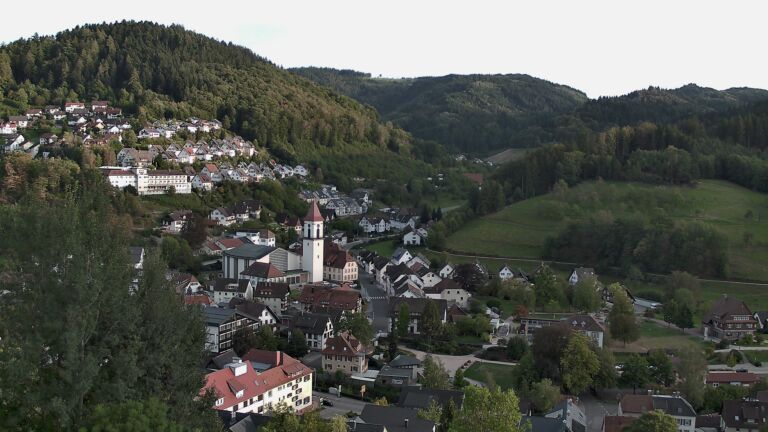 Dieses Bild zeigt eine Webcam-Aufnahme von Ottenhöfen, aufgenommen am Montag, den 21.09.2026 um 18:40 Uhr