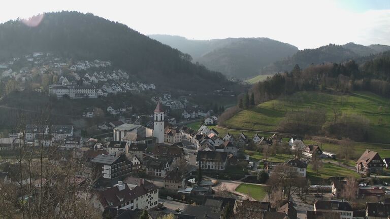 Dieses Bild zeigt eine Webcam-Aufnahme von Ottenhöfen, aufgenommen am Montag, den 23.03.2026 um 08:30 Uhr