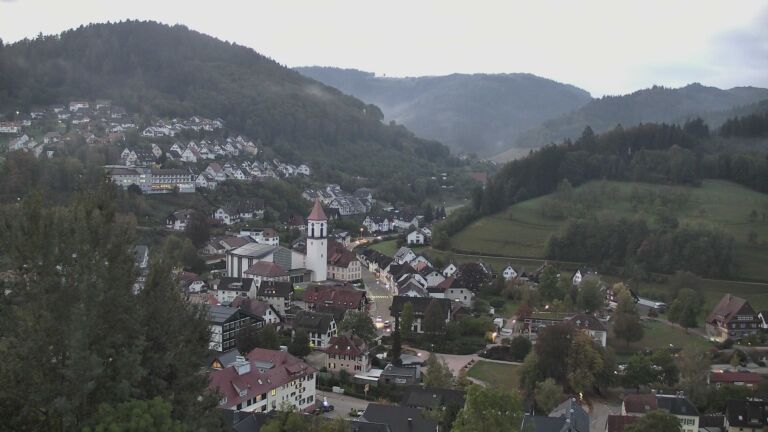 Dieses Bild zeigt eine Webcam-Aufnahme von Ottenhöfen, aufgenommen am Freitag, den 09.10.2026 um 07:20 Uhr