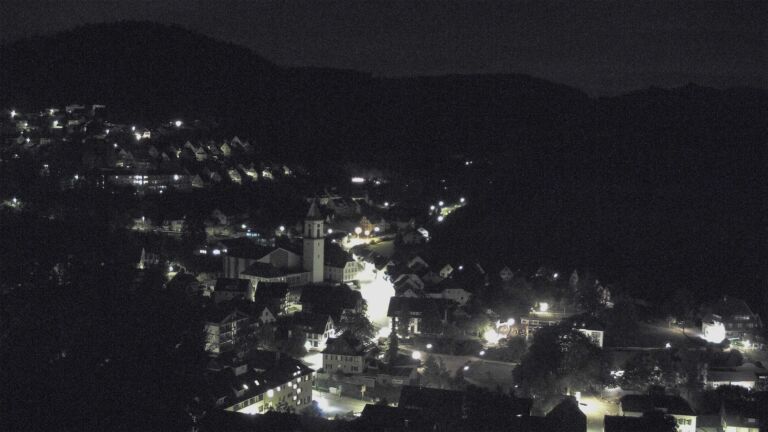 Dieses Bild zeigt eine Webcam-Aufnahme von Ottenhöfen, aufgenommen am Freitag, den 04.09.2026 um 01:30 Uhr