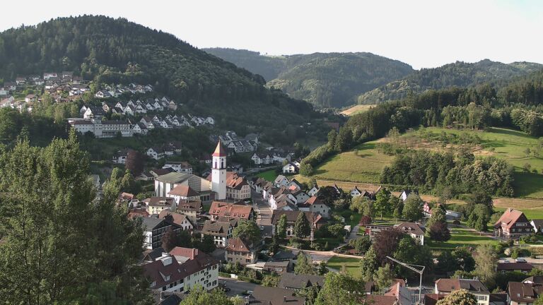 Dieses Bild zeigt eine Webcam-Aufnahme von Ottenhöfen, aufgenommen am Dienstag, den 23.06.2026 um 07:30 Uhr
