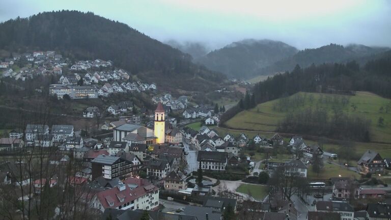 Dieses Bild zeigt eine Webcam-Aufnahme von Ottenhöfen, aufgenommen am Donnerstag, den 12.02.2026 um 17:40 Uhr