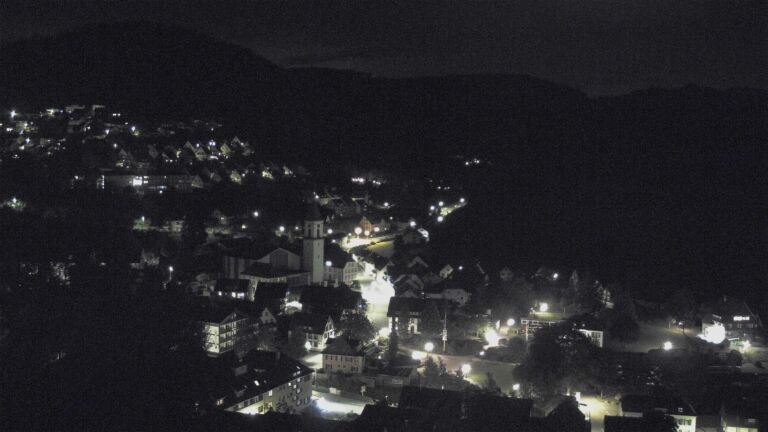 Dieses Bild zeigt eine Webcam-Aufnahme von Ottenhöfen, aufgenommen am Mittwoch, den 03.06.2026 um 23:30 Uhr