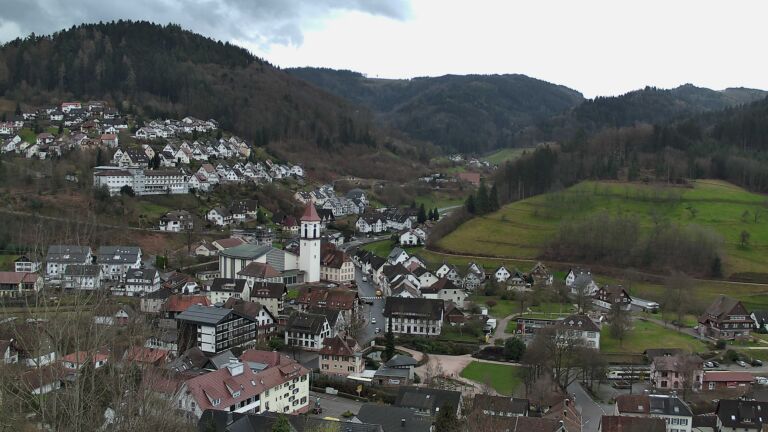 Dieses Bild zeigt eine Webcam-Aufnahme von Ottenhöfen, aufgenommen am Mittwoch, den 11.03.2026 um 11:40 Uhr