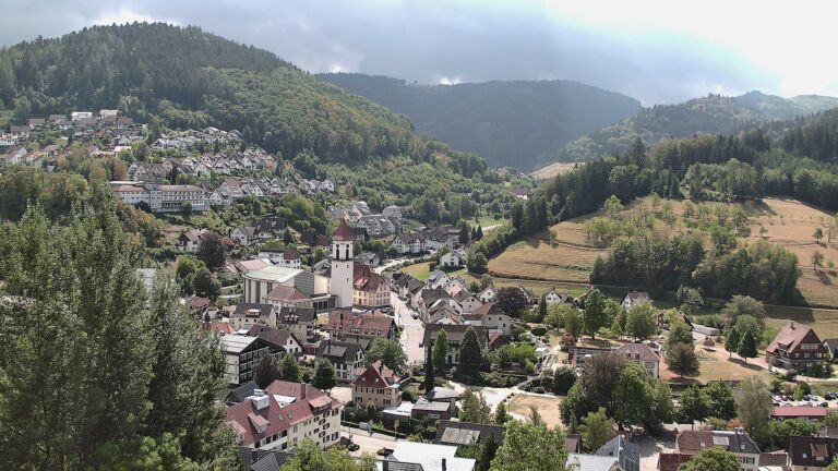 Dieses Bild zeigt eine Webcam-Aufnahme von Ottenhöfen, aufgenommen am Samstag, den 22.08.2026 um 12:40 Uhr