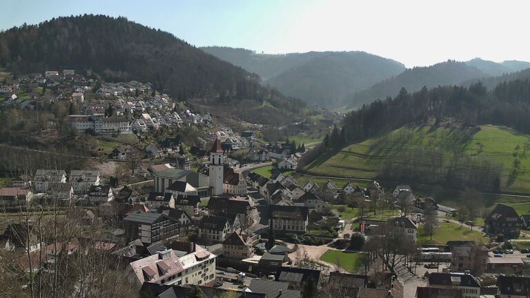 Dieses Bild zeigt eine Webcam-Aufnahme von Ottenhöfen, aufgenommen am Freitag, den 20.03.2026 um 13:40 Uhr