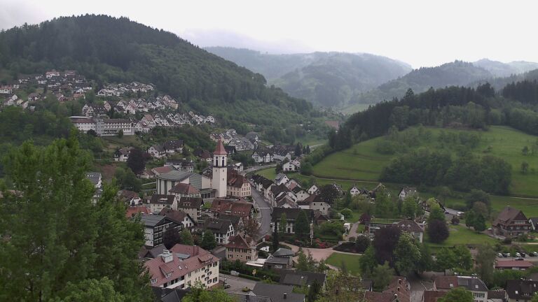 Dieses Bild zeigt eine Webcam-Aufnahme von Ottenhöfen, aufgenommen am Donnerstag, den 07.05.2026 um 11:20 Uhr