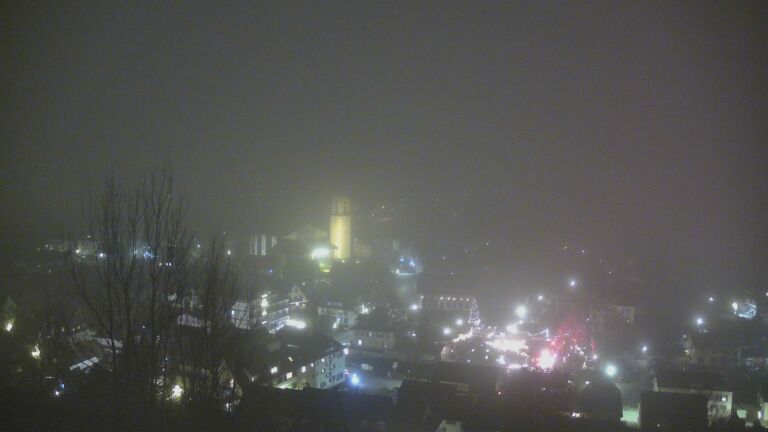 Dieses Bild zeigt eine Webcam-Aufnahme von Ottenhöfen, aufgenommen am Samstag, den 13.12.2025 um 19:30 Uhr