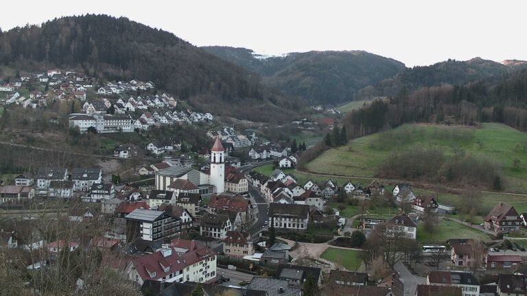 Dieses Bild zeigt eine Webcam-Aufnahme von Ottenhöfen, aufgenommen am Donnerstag, den 02.04.2026 um 07:30 Uhr