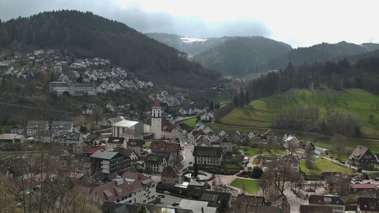 Dieses Bild zeigt eine Webcam-Aufnahme von Ottenhöfen, aufgenommen am Freitag, den 27.03.2026 um 11:10 Uhr