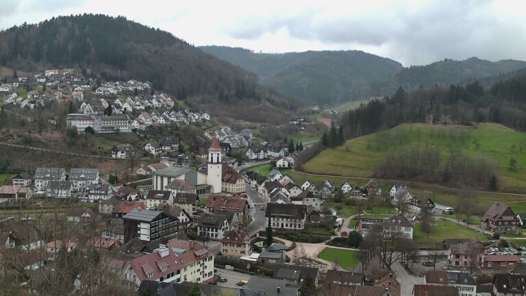 Dieses Bild zeigt eine Webcam-Aufnahme von Ottenhöfen, aufgenommen am Sonntag, den 15.03.2026 um 12:00 Uhr