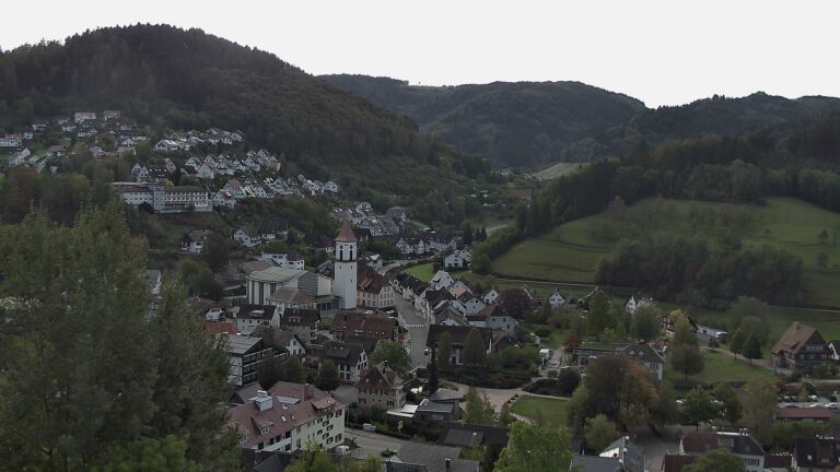 Dieses Bild zeigt eine Webcam-Aufnahme von Ottenhöfen, aufgenommen am Donnerstag, den 15.10.2026 um 10:50 Uhr