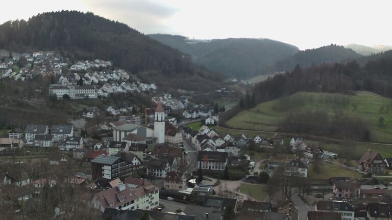 Dieses Bild zeigt eine Webcam-Aufnahme von Ottenhöfen, aufgenommen am Donnerstag, den 25.12.2025 um 10:00 Uhr