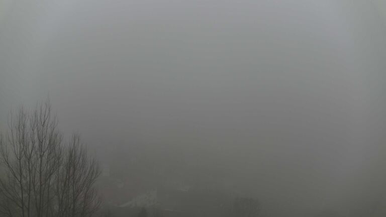 Dieses Bild zeigt eine Webcam-Aufnahme von Ottenhöfen, aufgenommen am Mittwoch, den 28.01.2026 um 15:40 Uhr