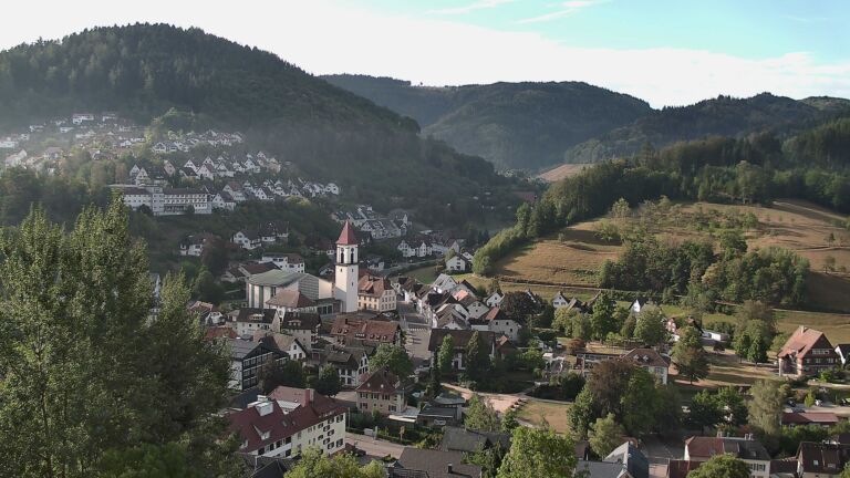 Dieses Bild zeigt eine Webcam-Aufnahme von Ottenhöfen, aufgenommen am Mittwoch, den 26.08.2026 um 08:50 Uhr