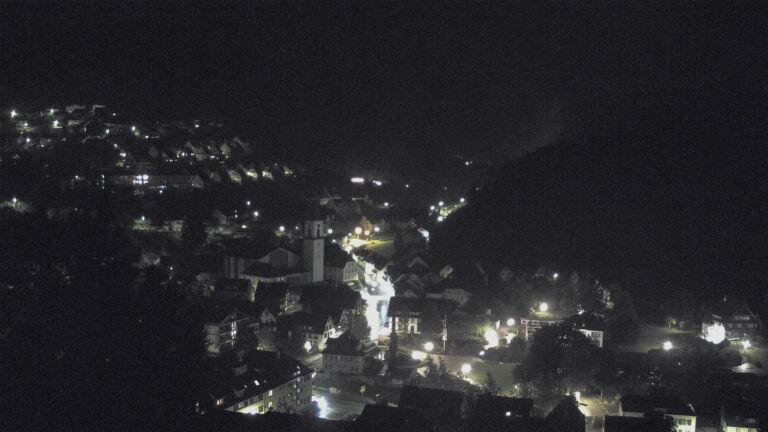 Dieses Bild zeigt eine Webcam-Aufnahme von Ottenhöfen, aufgenommen am Donnerstag, den 07.05.2026 um 00:30 Uhr