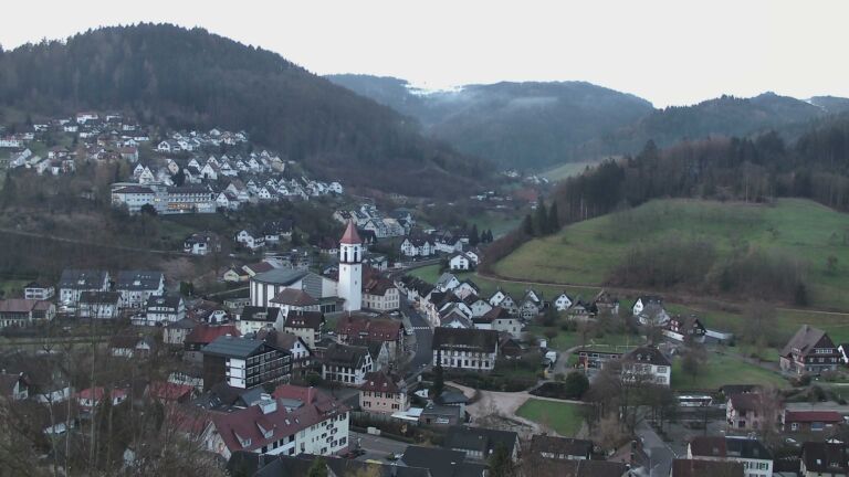 Dieses Bild zeigt eine Webcam-Aufnahme von Ottenhöfen, aufgenommen am Mittwoch, den 01.04.2026 um 06:50 Uhr