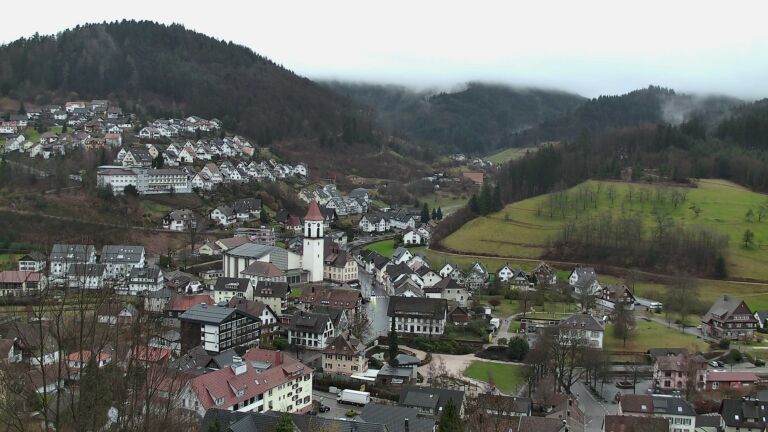 Dieses Bild zeigt eine Webcam-Aufnahme von Ottenhöfen, aufgenommen am Montag, den 23.02.2026 um 08:10 Uhr