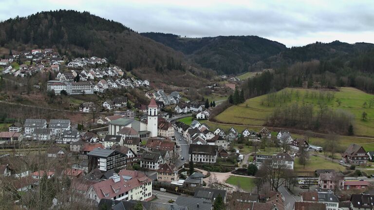 Dieses Bild zeigt eine Webcam-Aufnahme von Ottenhöfen, aufgenommen am Sonntag, den 22.02.2026 um 15:10 Uhr