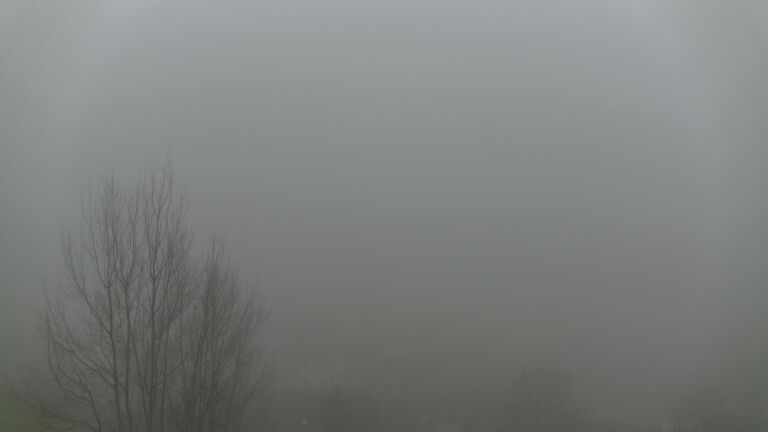 Dieses Bild zeigt eine Webcam-Aufnahme von Ottenhöfen, aufgenommen am Samstag, den 13.12.2025 um 09:20 Uhr