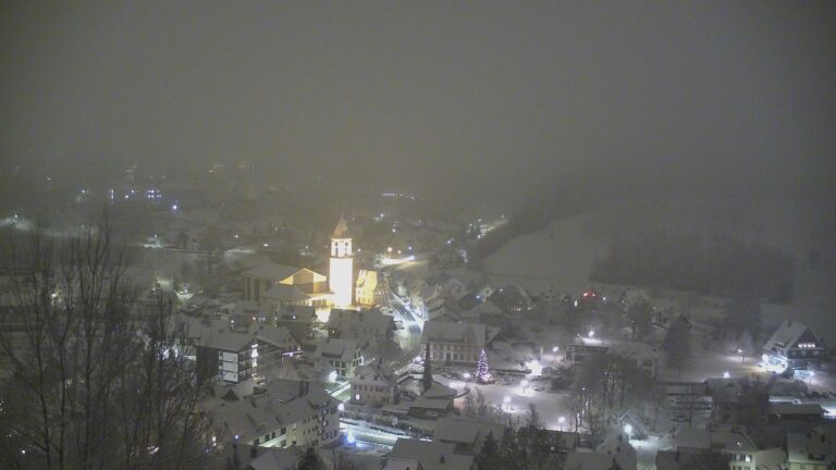 Dieses Bild zeigt eine Webcam-Aufnahme von Ottenhöfen, aufgenommen am Samstag, den 10.01.2026 um 21:30 Uhr