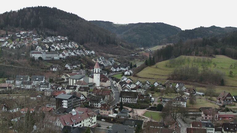 Dieses Bild zeigt eine Webcam-Aufnahme von Ottenhöfen, aufgenommen am Mittwoch, den 18.02.2026 um 07:50 Uhr