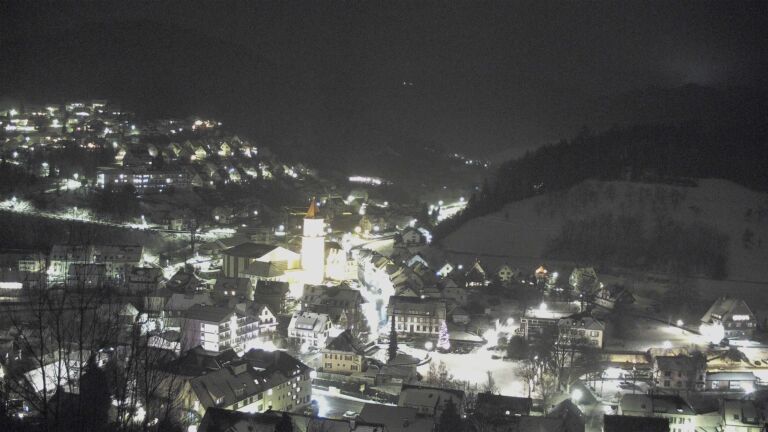 Dieses Bild zeigt eine Webcam-Aufnahme von Ottenhöfen, aufgenommen am Donnerstag, den 08.01.2026 um 20:40 Uhr