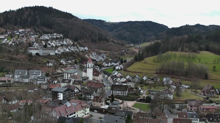 Dieses Bild zeigt eine Webcam-Aufnahme von Ottenhöfen, aufgenommen am Sonntag, den 22.02.2026 um 17:30 Uhr