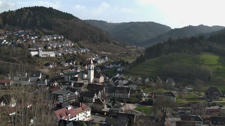 Dieses Bild zeigt eine Webcam-Aufnahme von Ottenhöfen, aufgenommen am Montag, den 09.03.2026 um 16:10 Uhr