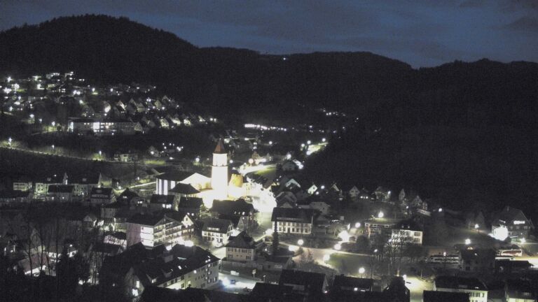 Dieses Bild zeigt eine Webcam-Aufnahme von Ottenhöfen, aufgenommen am Freitag, den 03.04.2026 um 20:50 Uhr