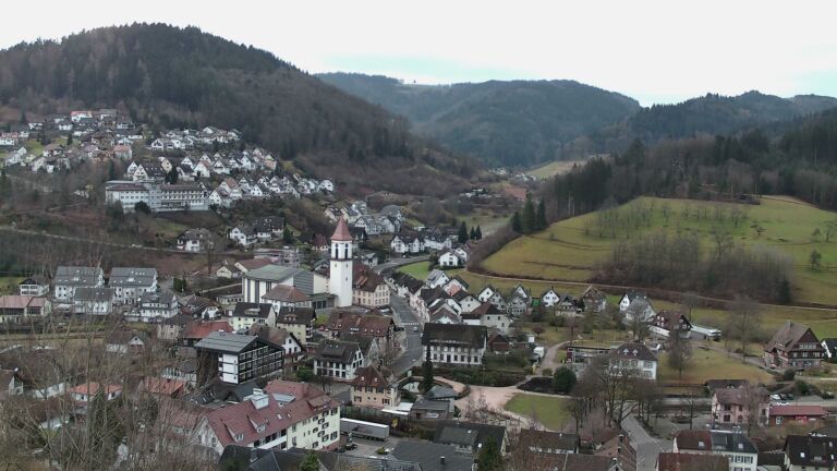 Dieses Bild zeigt eine Webcam-Aufnahme von Ottenhöfen, aufgenommen am Montag, den 09.02.2026 um 08:10 Uhr