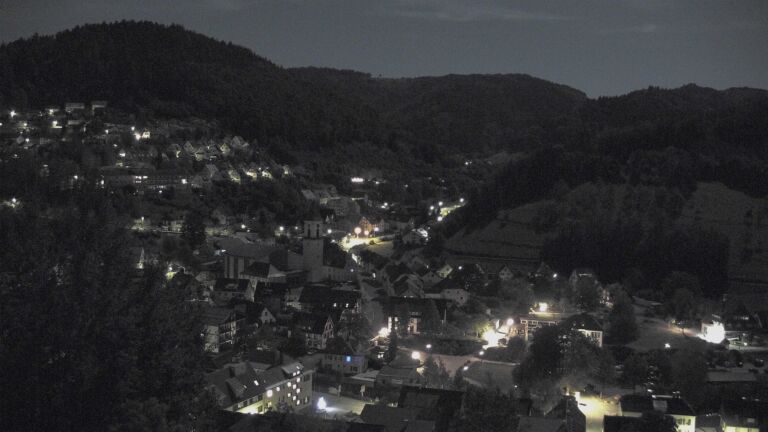Dieses Bild zeigt eine Webcam-Aufnahme von Ottenhöfen, aufgenommen am Sonntag, den 27.09.2026 um 02:00 Uhr