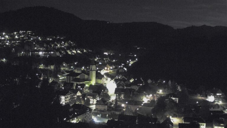Dieses Bild zeigt eine Webcam-Aufnahme von Ottenhöfen, aufgenommen am Samstag, den 19.09.2026 um 21:00 Uhr