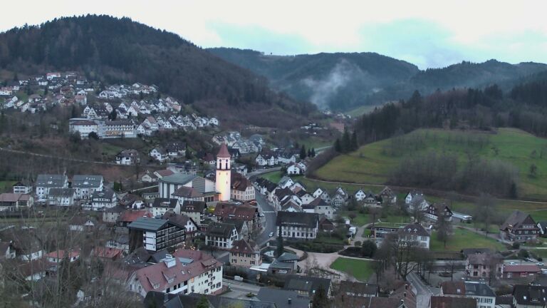 Dieses Bild zeigt eine Webcam-Aufnahme von Ottenhöfen, aufgenommen am Samstag, den 14.03.2026 um 18:30 Uhr