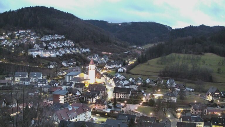 Dieses Bild zeigt eine Webcam-Aufnahme von Ottenhöfen, aufgenommen am Mittwoch, den 11.02.2026 um 18:00 Uhr