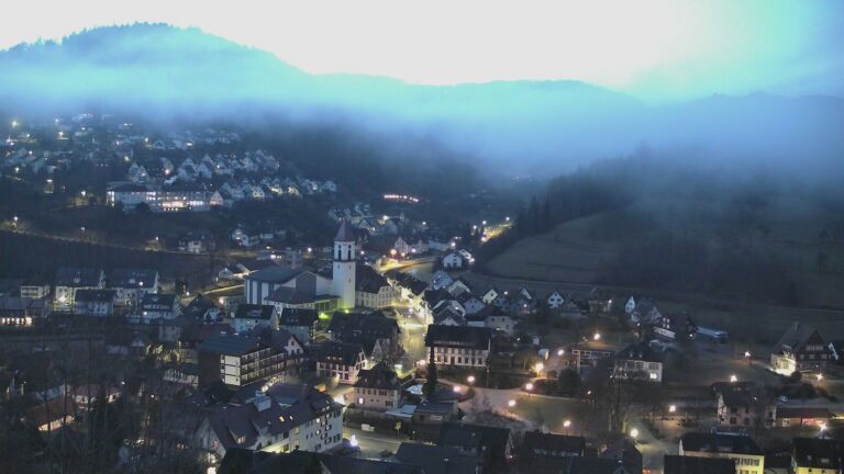 Dieses Bild zeigt eine Webcam-Aufnahme von Ottenhöfen, aufgenommen am Donnerstag, den 05.02.2026 um 07:10 Uhr
