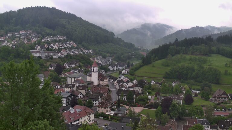Dieses Bild zeigt eine Webcam-Aufnahme von Ottenhöfen, aufgenommen am Donnerstag, den 07.05.2026 um 09:20 Uhr