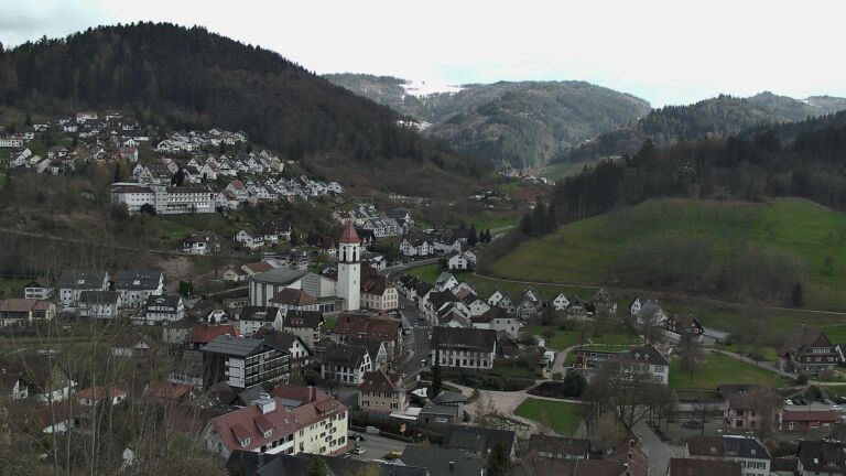 Dieses Bild zeigt eine Webcam-Aufnahme von Ottenhöfen, aufgenommen am Freitag, den 27.03.2026 um 15:20 Uhr