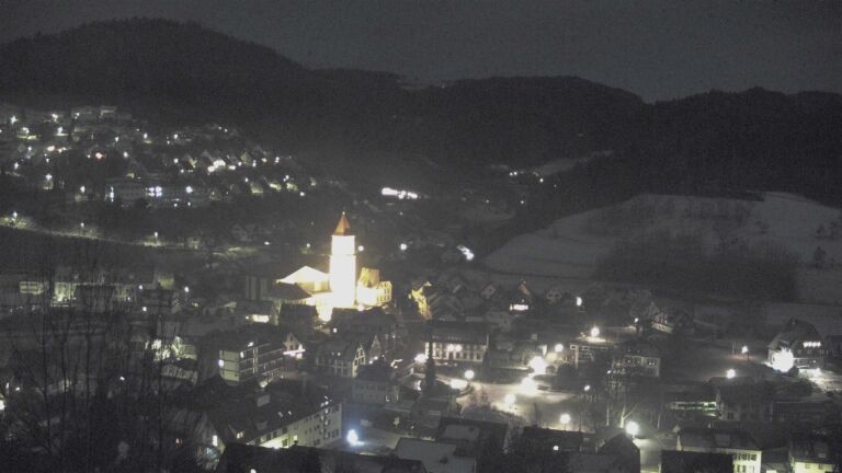 Dieses Bild zeigt eine Webcam-Aufnahme von Ottenhöfen, aufgenommen am Donnerstag, den 01.01.2026 um 01:30 Uhr