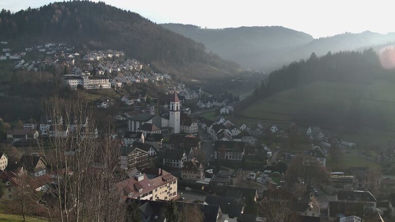 Dieses Bild zeigt eine Webcam-Aufnahme von Ottenhöfen, aufgenommen am Freitag, den 12.12.2025 um 15:00 Uhr