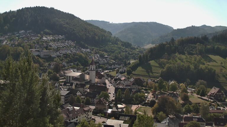 Dieses Bild zeigt eine Webcam-Aufnahme von Ottenhöfen, aufgenommen am Mittwoch, den 30.09.2026 um 12:00 Uhr