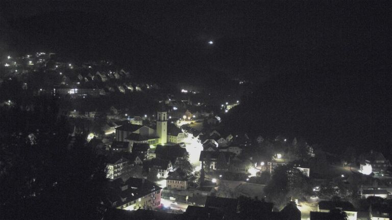 Dieses Bild zeigt eine Webcam-Aufnahme von Ottenhöfen, aufgenommen am Freitag, den 09.10.2026 um 05:50 Uhr