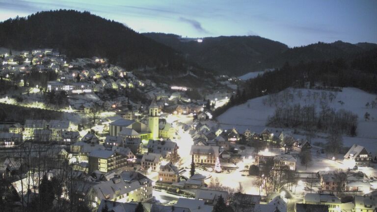 Dieses Bild zeigt eine Webcam-Aufnahme von Ottenhöfen, aufgenommen am Mittwoch, den 07.01.2026 um 07:20 Uhr